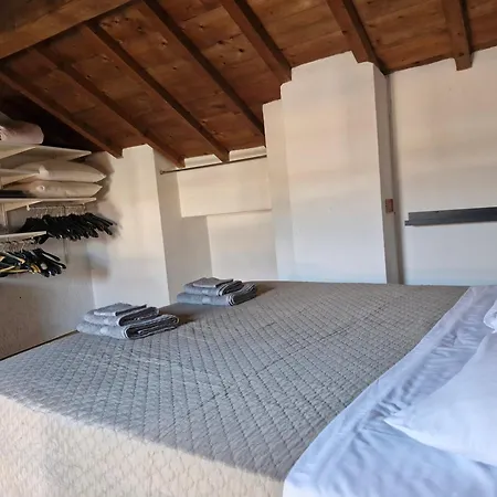 Apartment Elena Ferrara